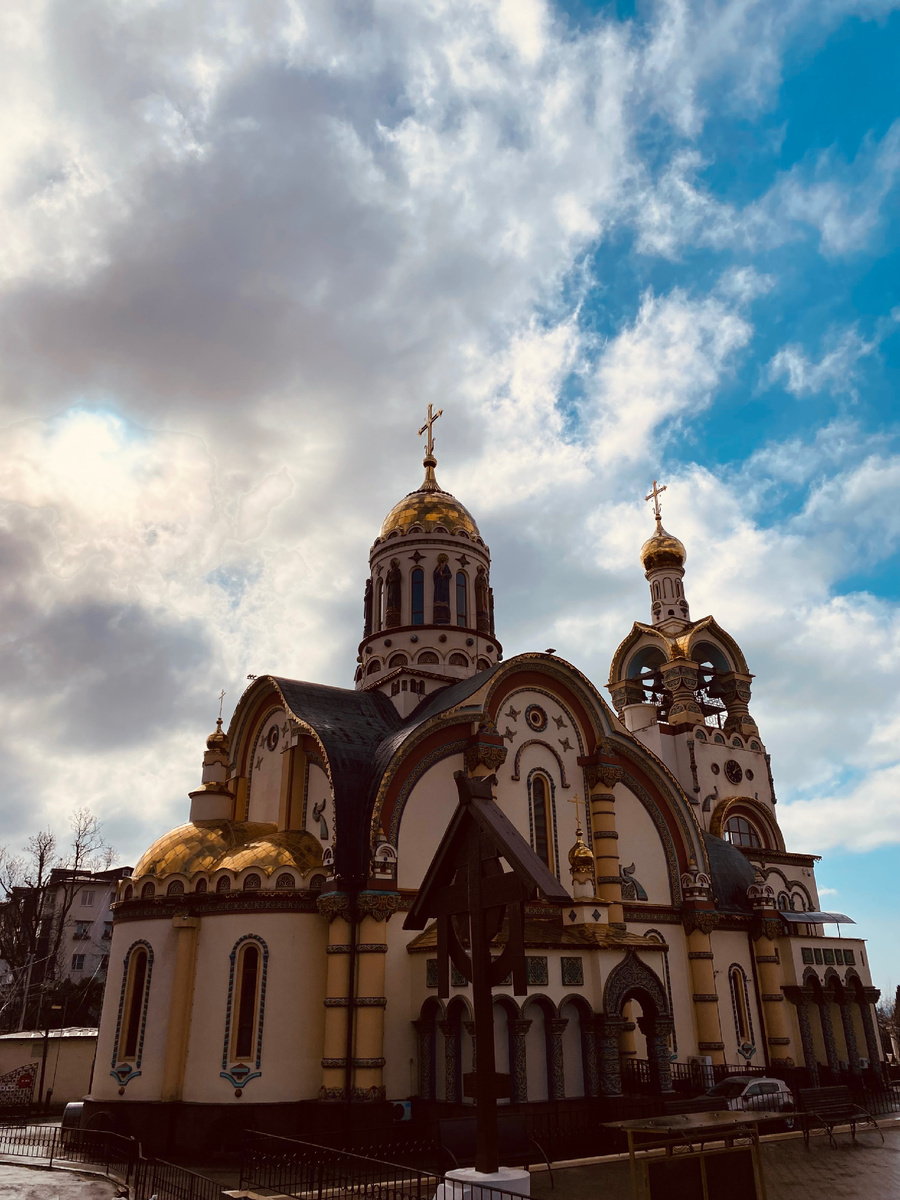    Храм Святого Равноапостольного Князя Владимира, г. Сочи