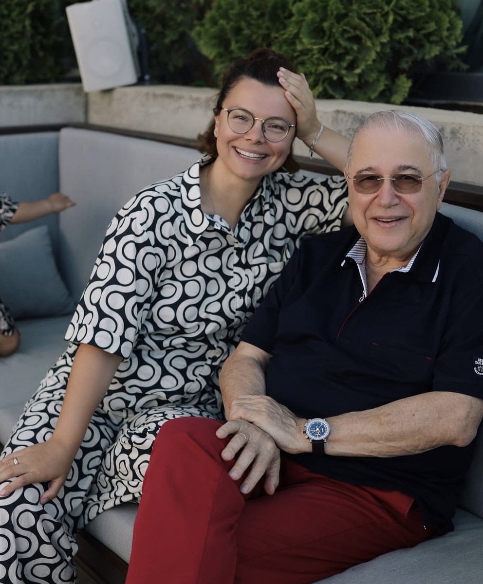 Татьяна Брухунова и Евгений Петросян: Фото социальные сети Татьяны Брухуновой