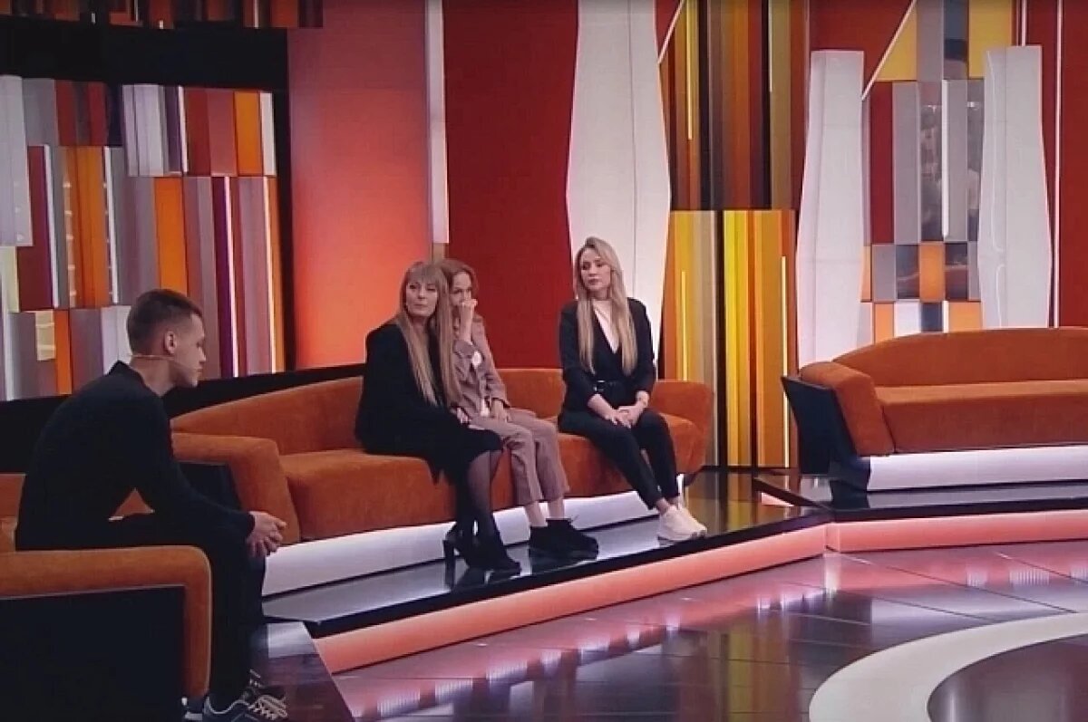    На Первом канале раскрыли новые подробности о пытках девушек на автомойке