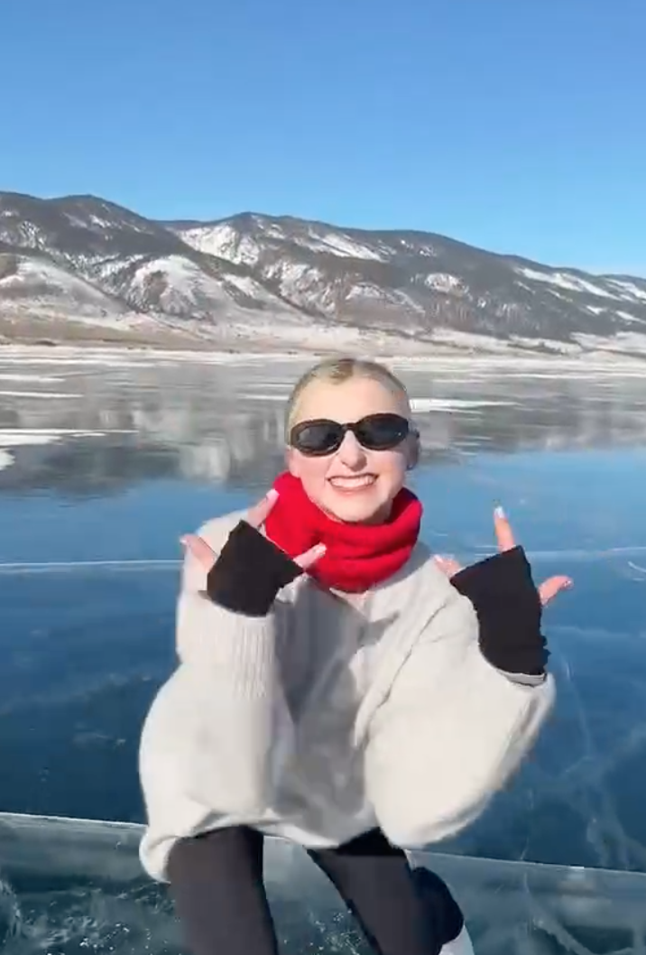 Да-да, это Софья Муравьева!)))