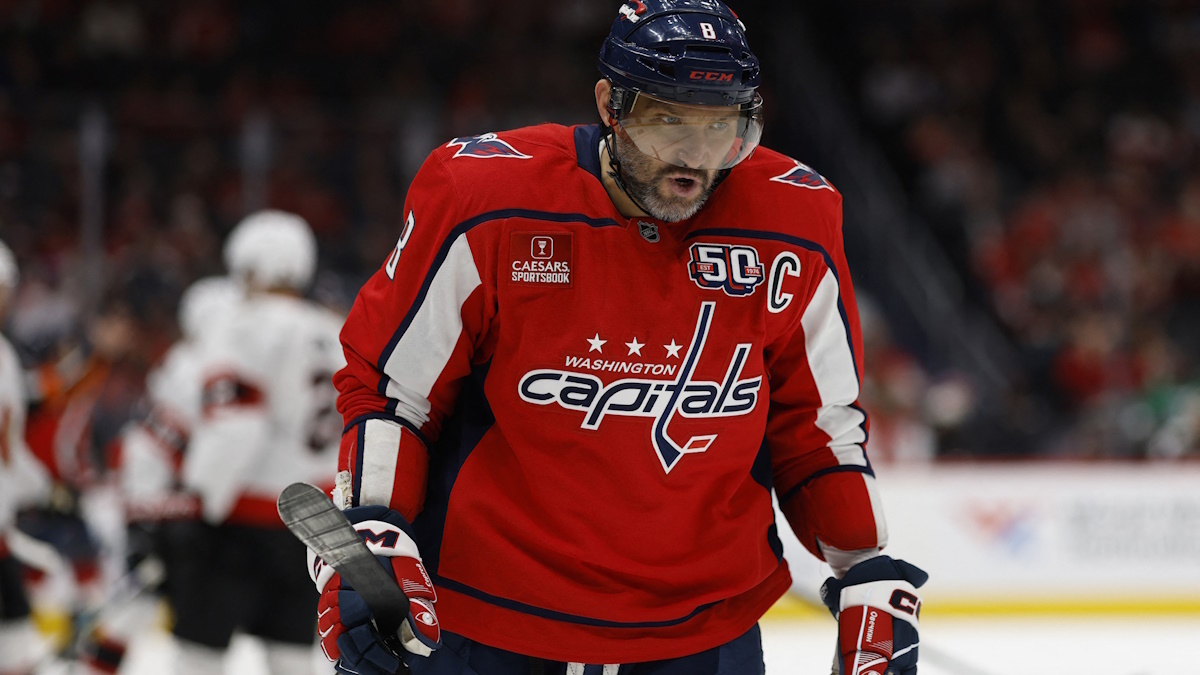    "Вашингтон" Овечкина вырвал победу у "Оттавы" со счетом 5:4. Фото: REUTERS