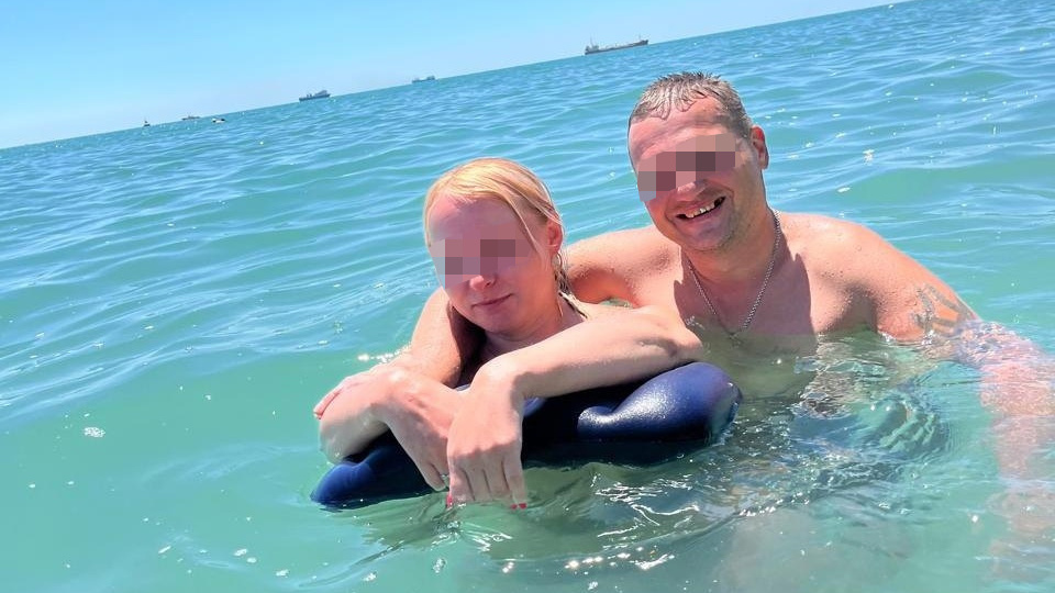 Семейный отдых превратился в жуткий кошмар: женщина мучительно умерла в сауне прямо на глазах мужа