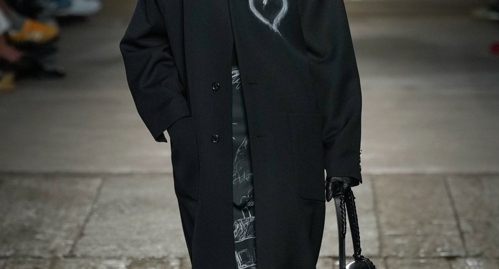 КАКИЕ ПАЛЬТО БУДУТ В МОДЕ В 2026. ТРЕНДЫ И БАЗА СЕЗОНА.