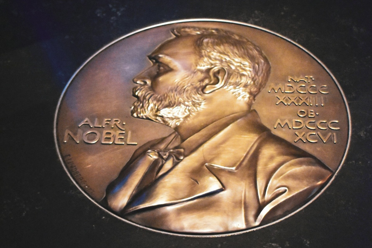     Нобелевская болезнь: почему так много лауреатов премии сталкиваются с этим недугом?