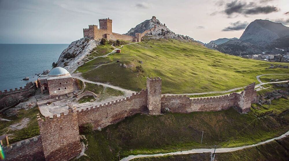 Генуэзская крепость в Судаке