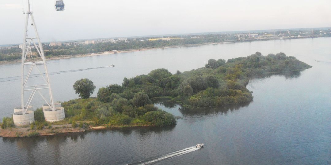 Отзыв о путешествии в Нижний Новгород. Кремлёвская стена — только для атлетов. Красивые виды и отель без лифта