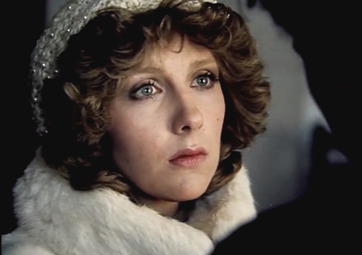 Кадр из кинофильма "Лестница", 1989 г., режиссер Алексей Сахаров, сценарист Александр Житинский, композитор Владимир Комаров (скриншот)