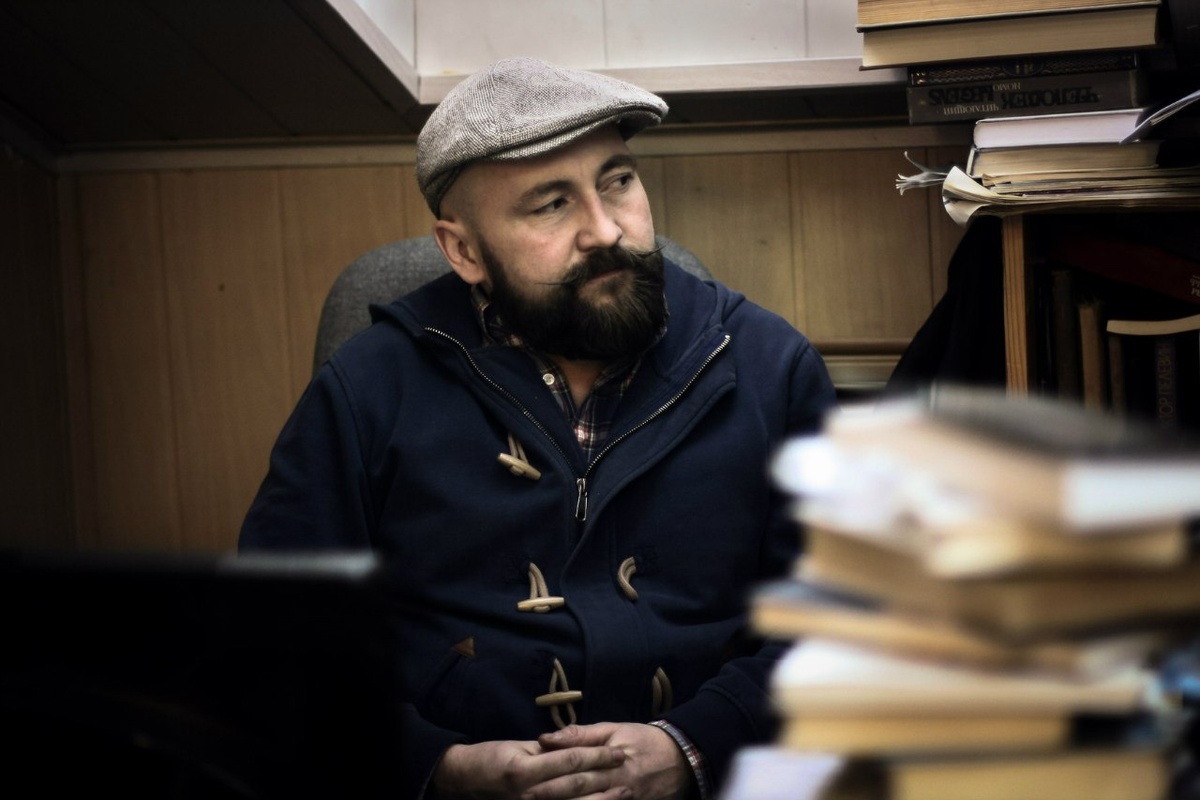 Основатель и владелец книжного магазина и издательства «Циолковский» Максим Сурков