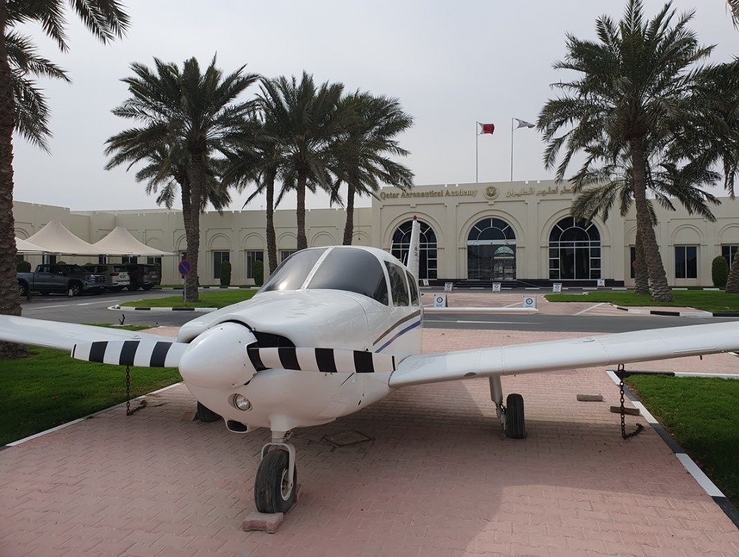 Просто для настроения. Вид на авиационный колледж в Катаре. Фото Colin McPhedran