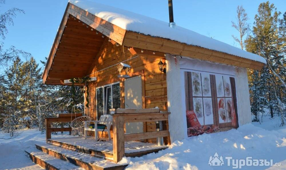 Домик у озера в 9 км от Владимировки примет гостей на зимние выходные. Фото "4 сезона".