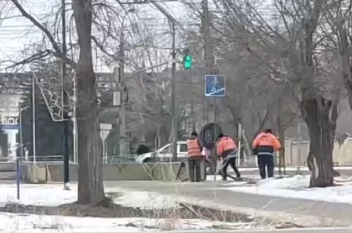    В Волгограде откачивают воду из перехода, где чуть не утонул участник СВО