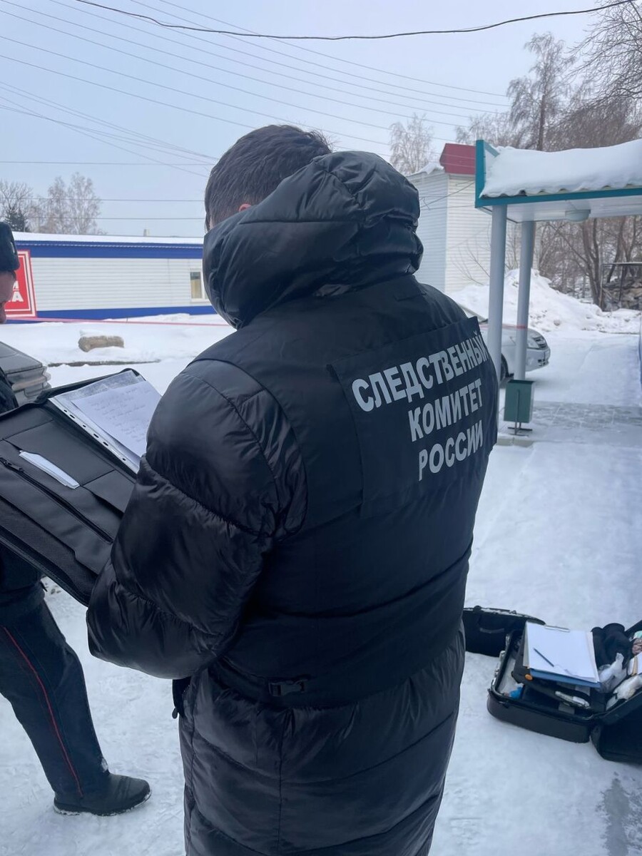    Кадры с места происшествия в Завьяловском районе. Источник: СУ СКР по Алтайскому краю