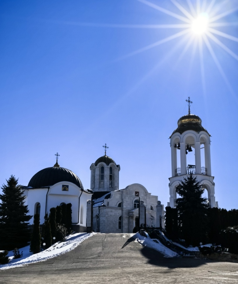 Свято-Георгиевский монастырь в Ессентуках. (Фото автора)