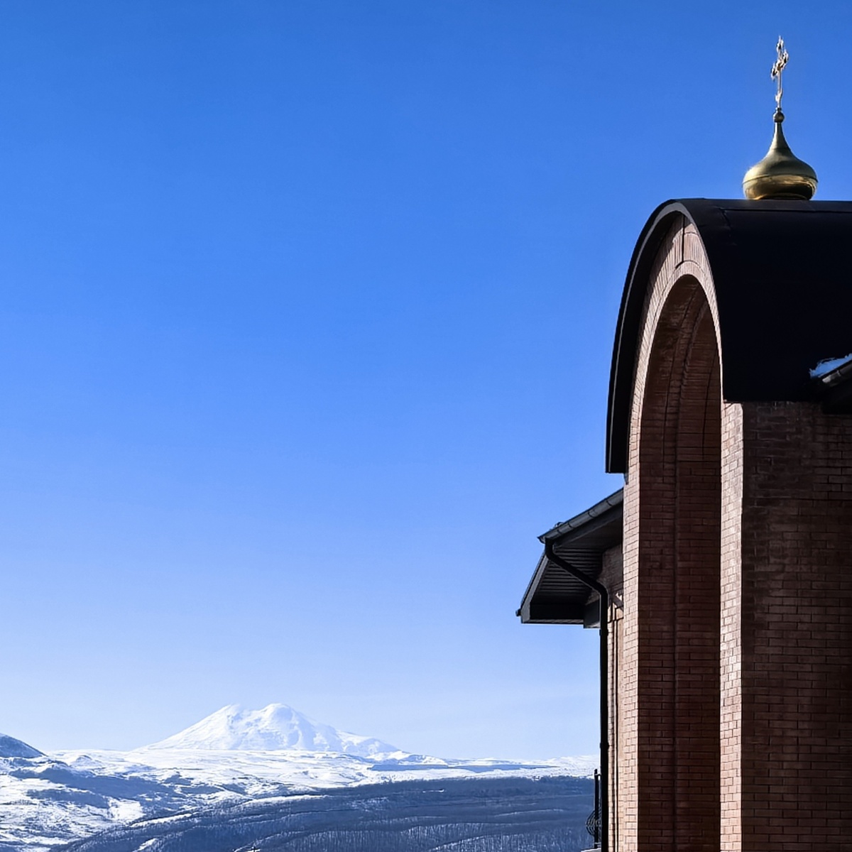 Вид на Эльбрус (Фото автора)