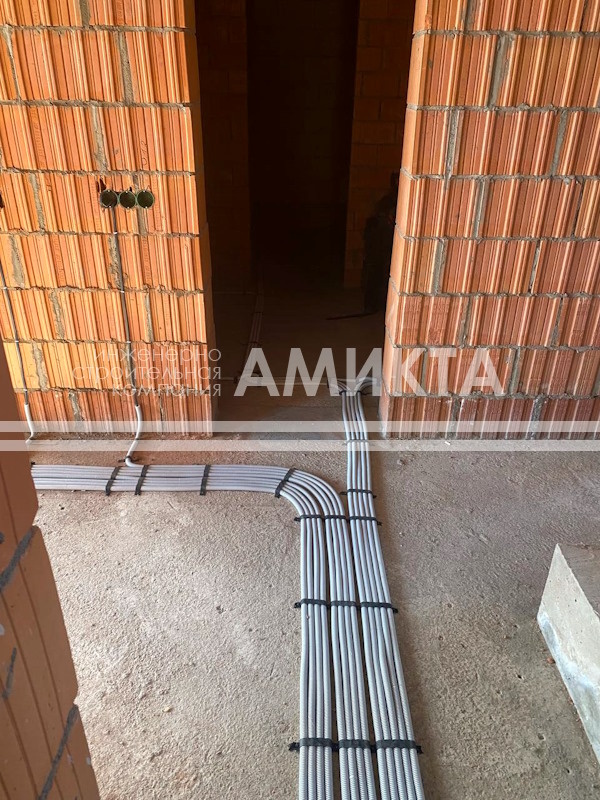 фотография со страницы https://amikta.ru/portfolio/montazh-inzhenernuh-sysstem-pushnoe