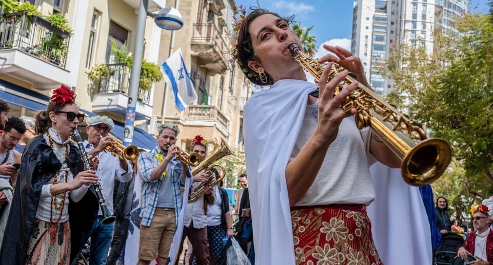    Празднование Пурима в Тель-Авиве. Syndi Pilar/Keystone Press Agency / www.globallookpress.com