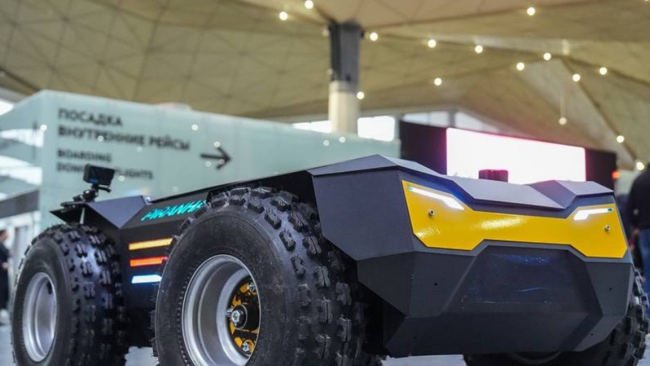 Робот-уборщик в аэропорту / Фото: пресс-служба Пулково