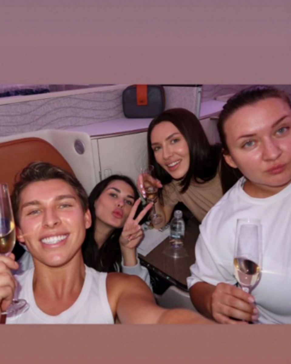 Ирина Пинчук отдыхает на Мальдивах с Татьяной Мусульбес. Фото: соцсети