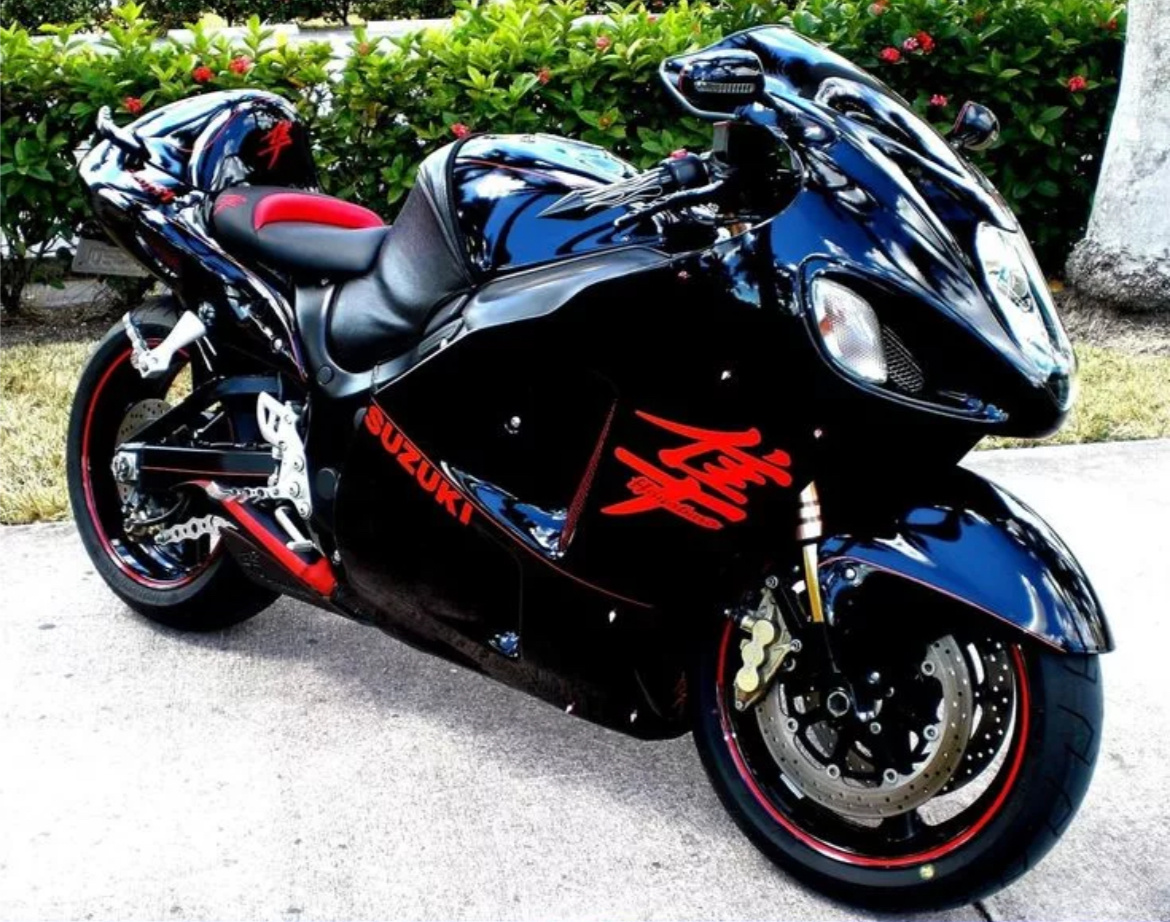 2. Suzuki Hayabusa – 399 км/ч

