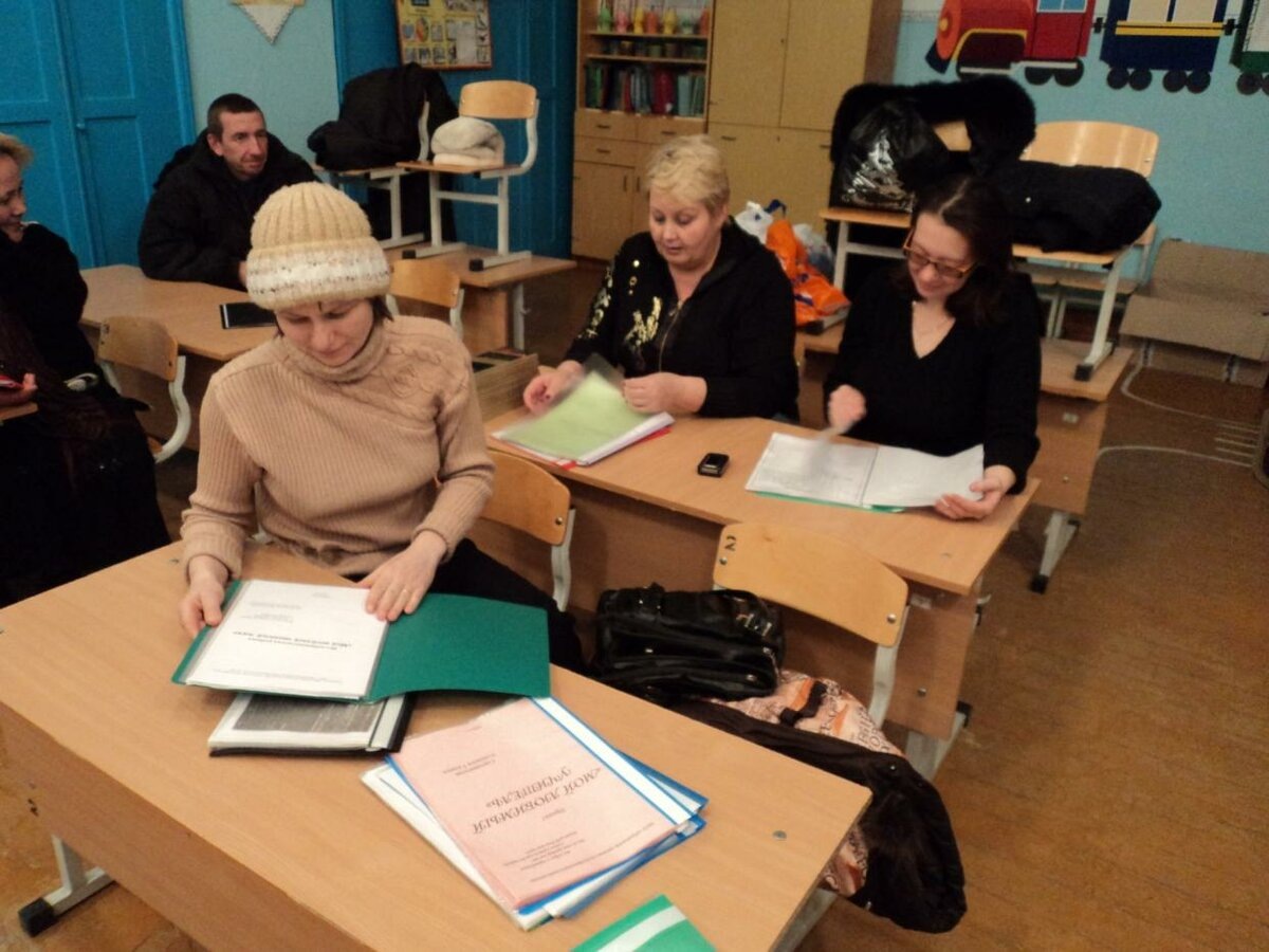    Школьные собрания: нужно ли родителям приходить?