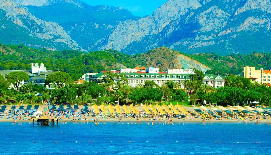 Фотография с сайта level travel, отель Lucida Beach Hotel 5*.