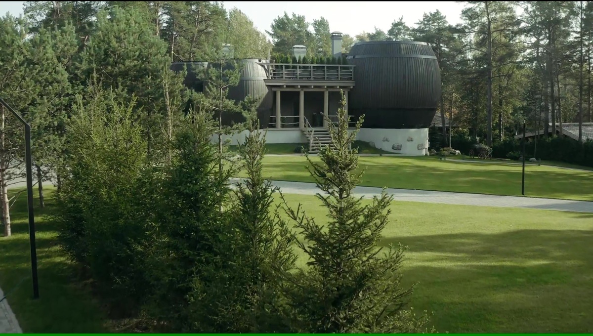 Территория банного  комплекса