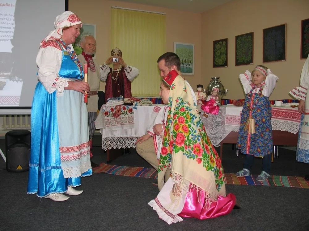 Благословляют молодых