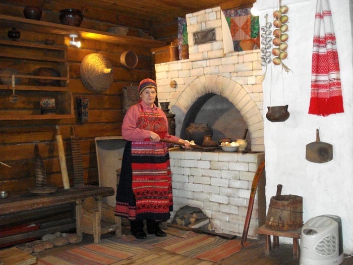 Печь и хозяйка