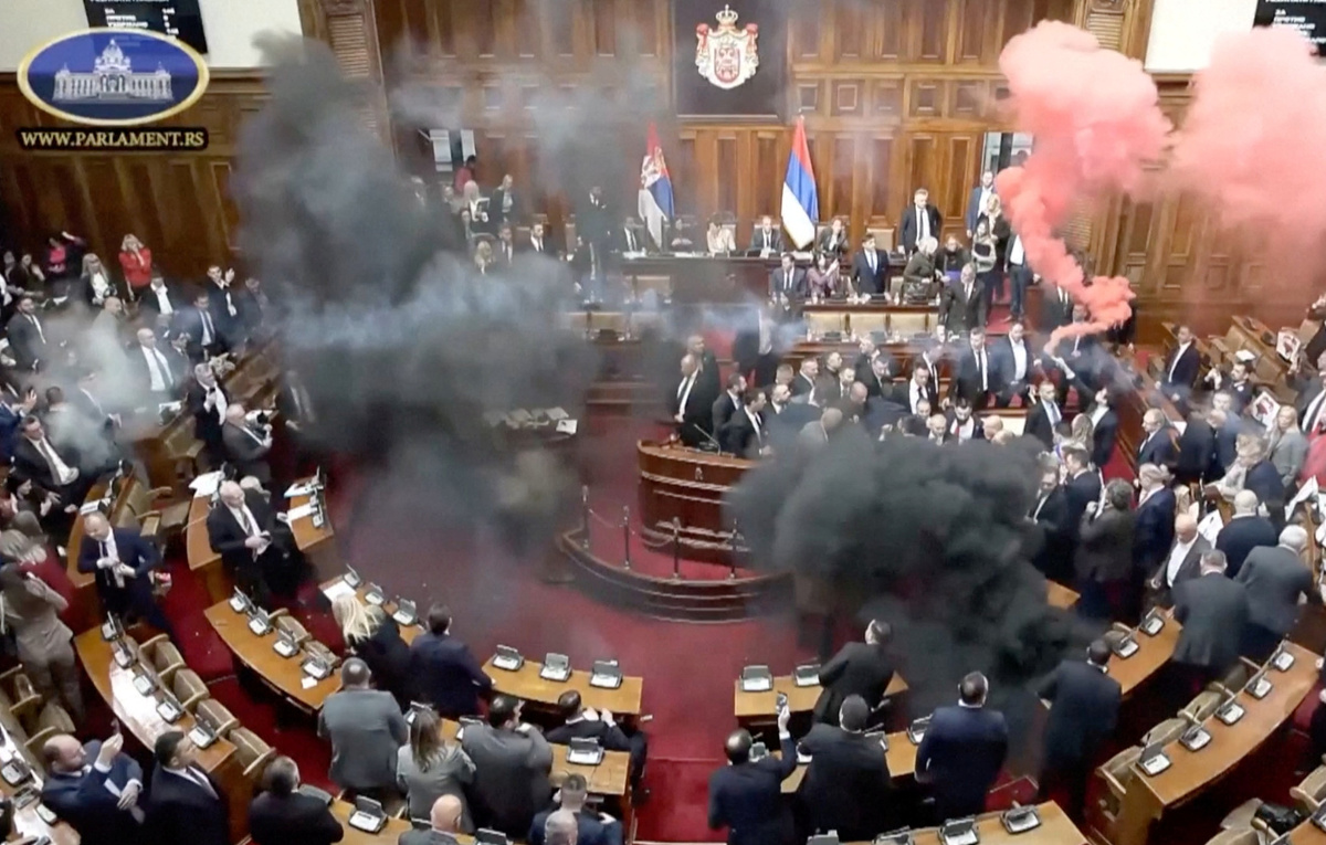 SERBIAN PARLIAMENT POOL/VIDEOPLUS/Handout via REUTERS