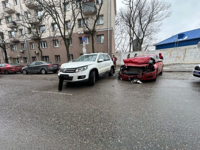     Фото с места происшествия предоставлены пресс-службой ГУ МВД по Воронежской области