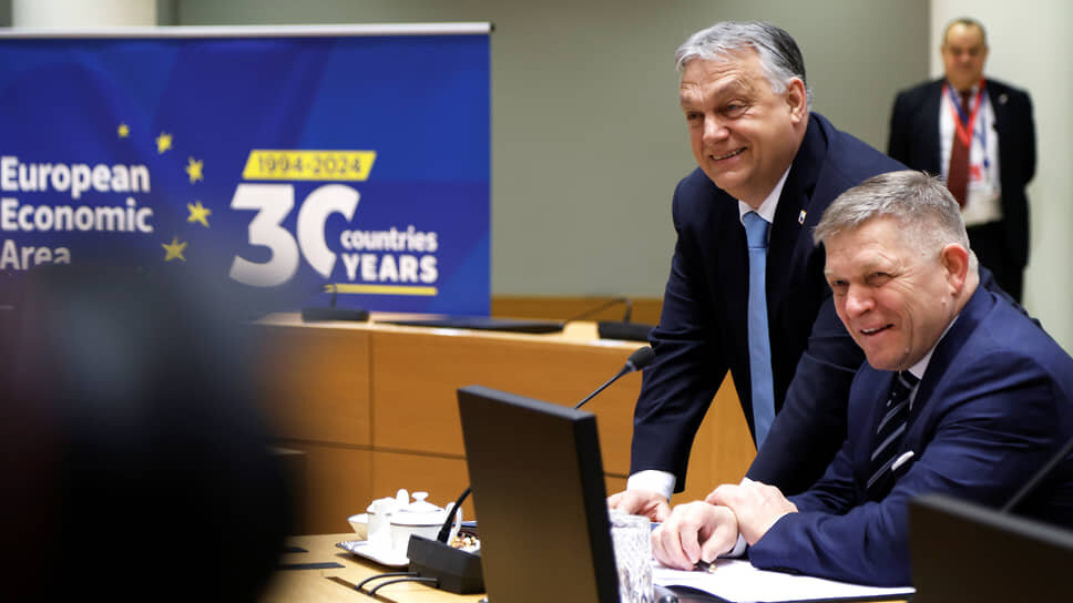 Роберт Фицо (справа) и Виктор Орбан.📷Фото: Omar Havana / AP