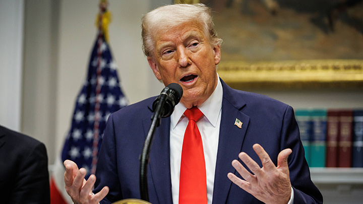    Предстоящее выступление Трампа в Конгрессе станет "бомбой", взрыв которой будет "грандиозным". Фото: IMAGO/Samuel Corum / Pool via CN/Global Look Press