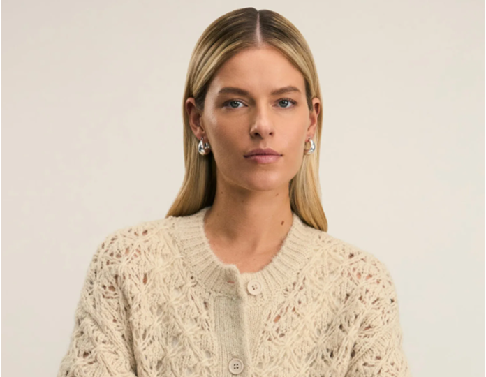 Кардиган от Зарина, связанный красивейшим ажурным узором. Схема узора + образец.