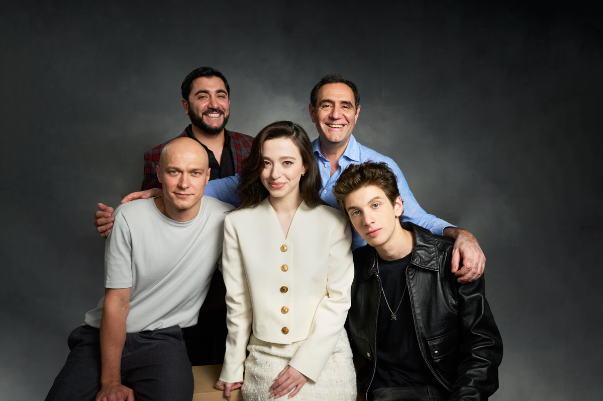 Top L to R: Vache Tovmasyan, Karren Karagulian; bottom L to R: Yura Borisov, Mikey Madison, Mark Eydelshteyn. ФОТО: Red Gaskell
