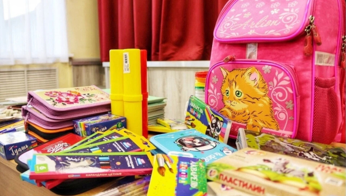    Сколько стоит собрать ребенка в школу за границей