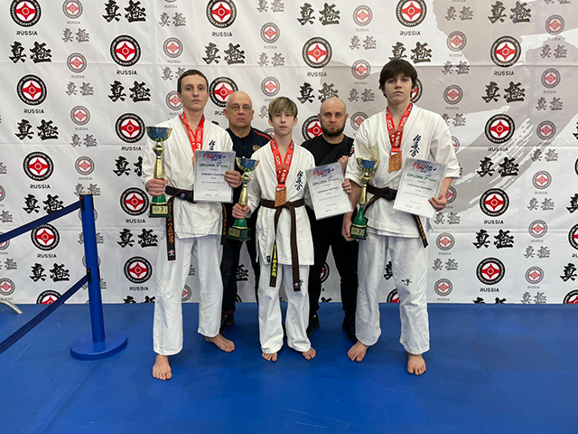    В состязаниях спортсменов 14–15 лет куряне заработали три медали