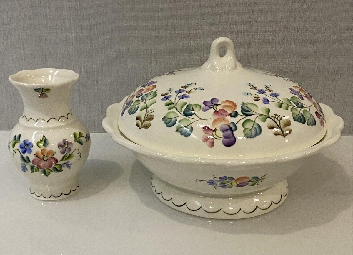 Изделия из Семикаракорской керамики. Фото автора