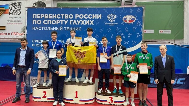    Оренбуржец Михаил Сидоров завоевал три золотые медали на первенстве России по теннису Андрей Севостьянов