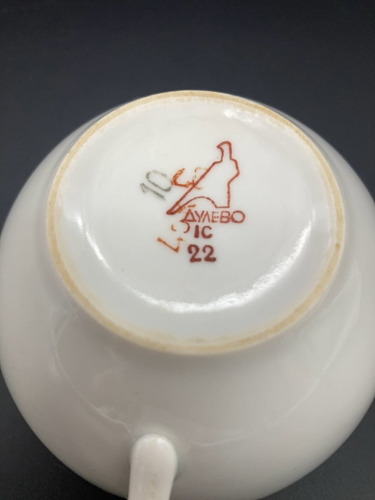 Клеймо дулевского фарфора в виде сокола