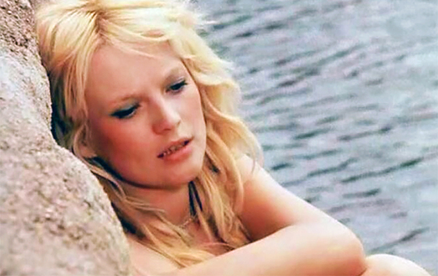 "Последняя реликвия" 1969 год, Агнес