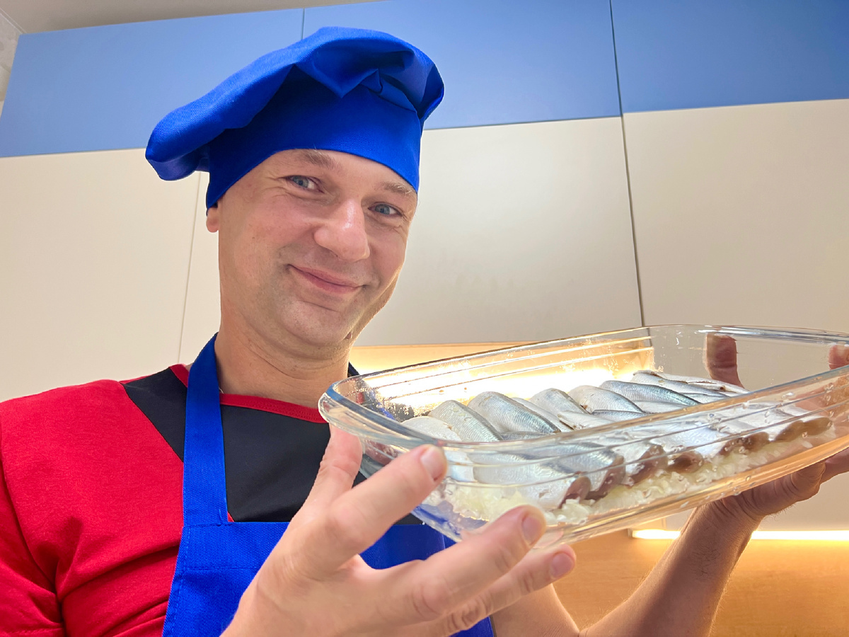 Совсем недавний шедевр. Салака в духовке