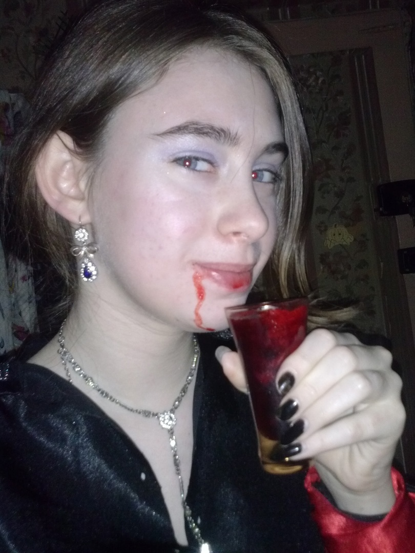 Ориби Каммпирр. Вампир сегодня сыт и в настроении © Copyright: Ориби Каммпирр