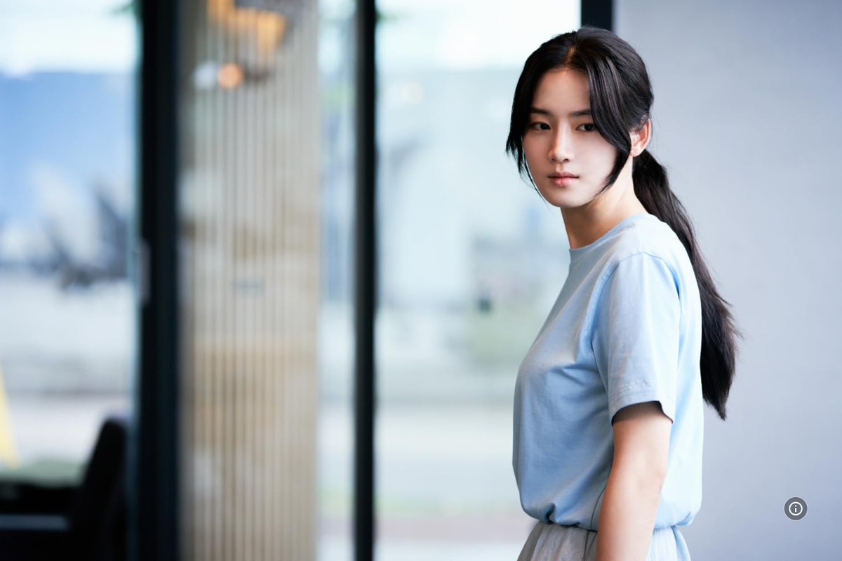 Чон-ён. Кадр из фильма «Ты умрёшь через 6 часов» (2024, Южная Корея)