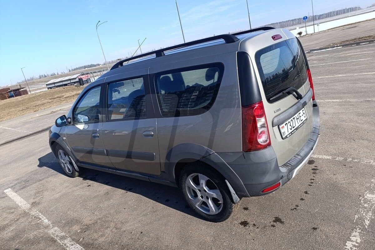 Листайте вправо, чтобы увидеть больше изображений