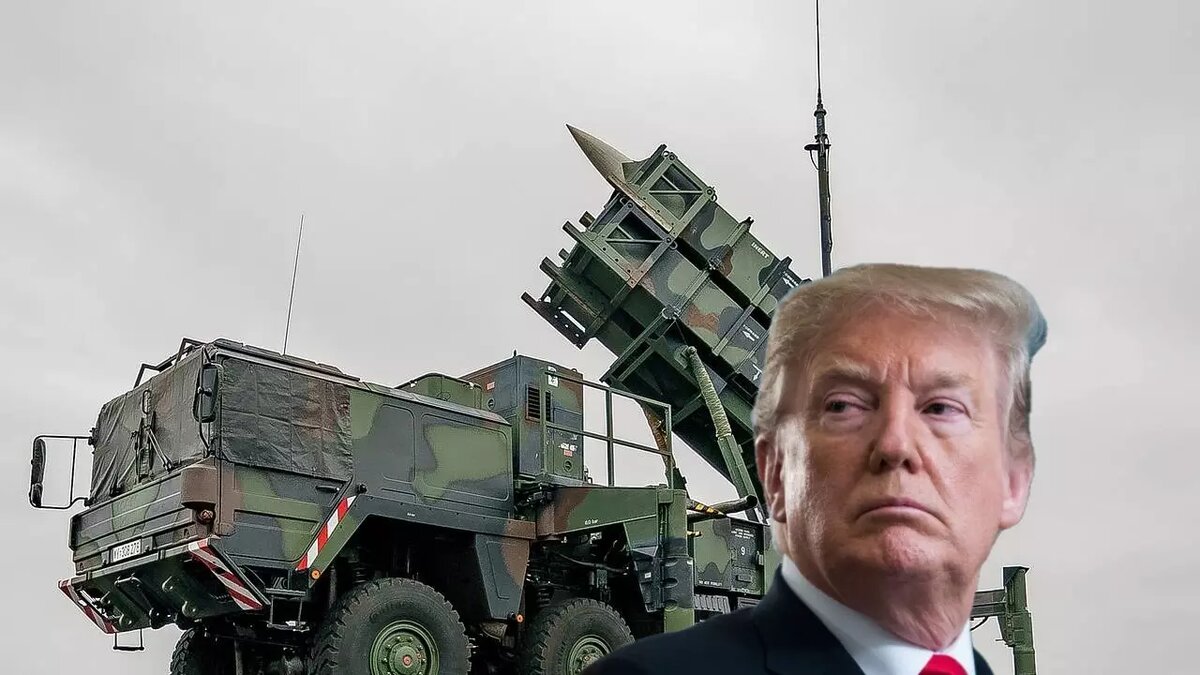 Дональд Трамп остановил помощь Украине, но когда-то он сам начал туда поставки оружия. Источник: newizv.ru