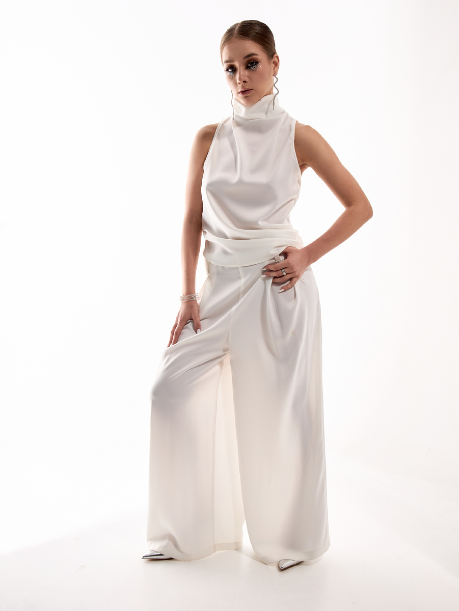 Топ-халтер от LUMEN FASHION 