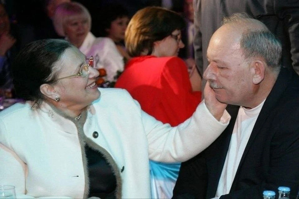    Виктор Тархов и его жена Наталья.