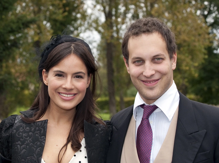 Лорд Фредерик Виндзор и его невеста Софи Уинклман, 5 сентября 2009 года