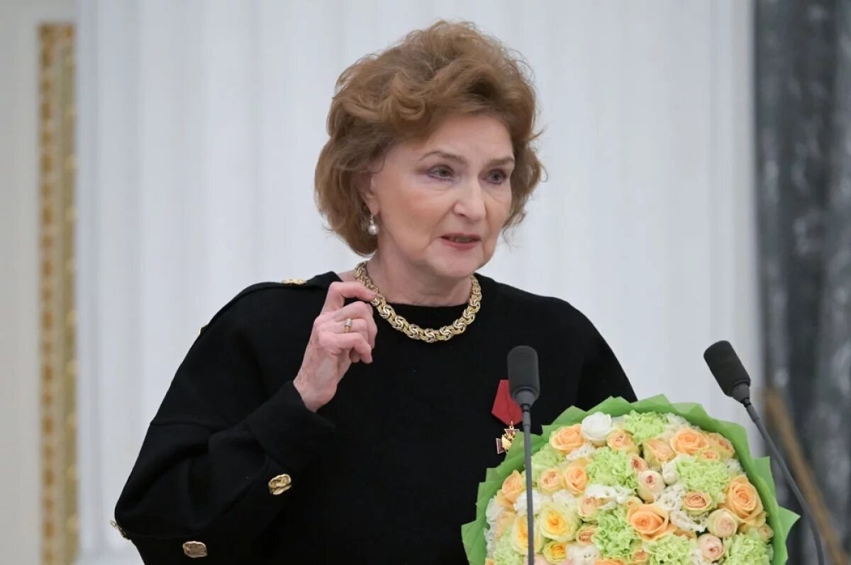    Наталия Нарочницкая