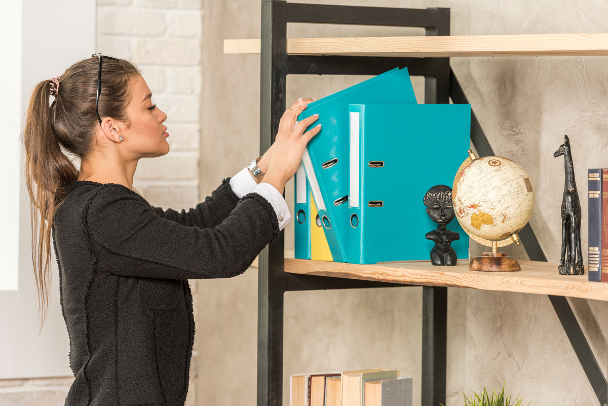 Сборка офисного стеллажа из металла